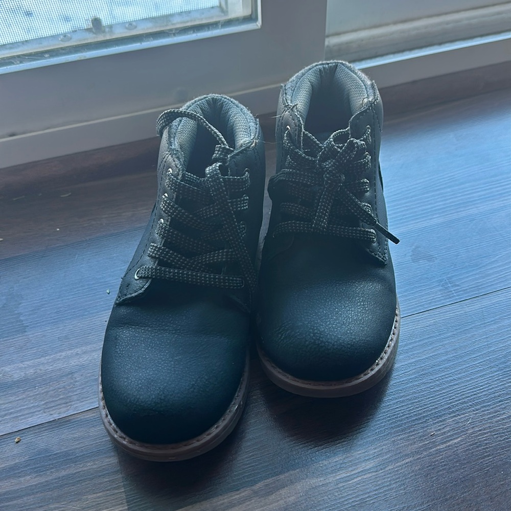 Boys Black Sonoma Boots size 12